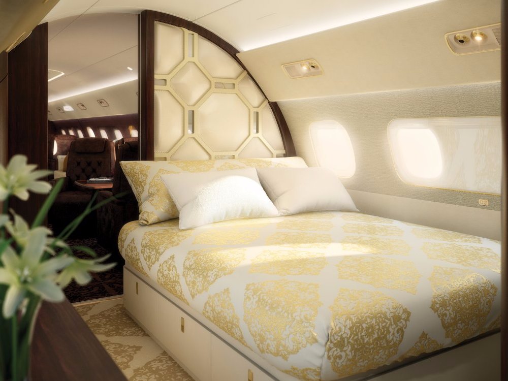 Embraer Lineage 1000e -room