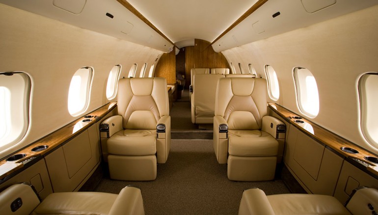 Bombardier Global 5000