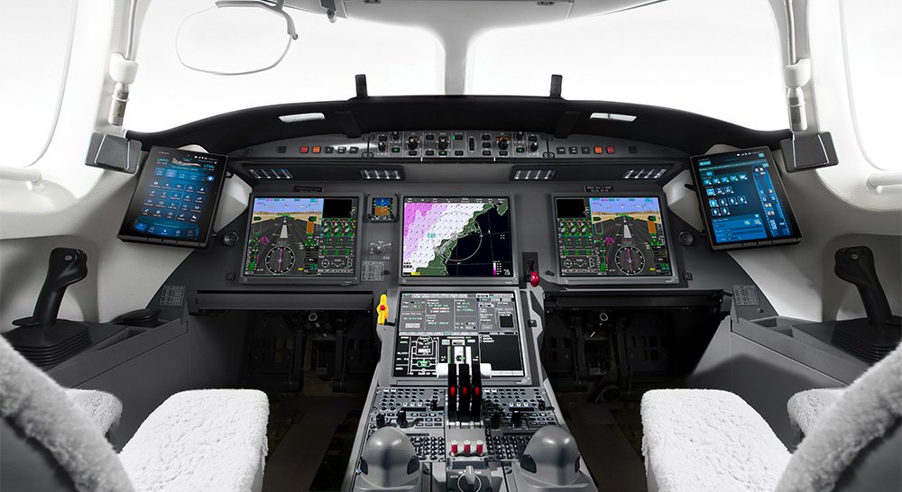 Cockpit - Falcon7X