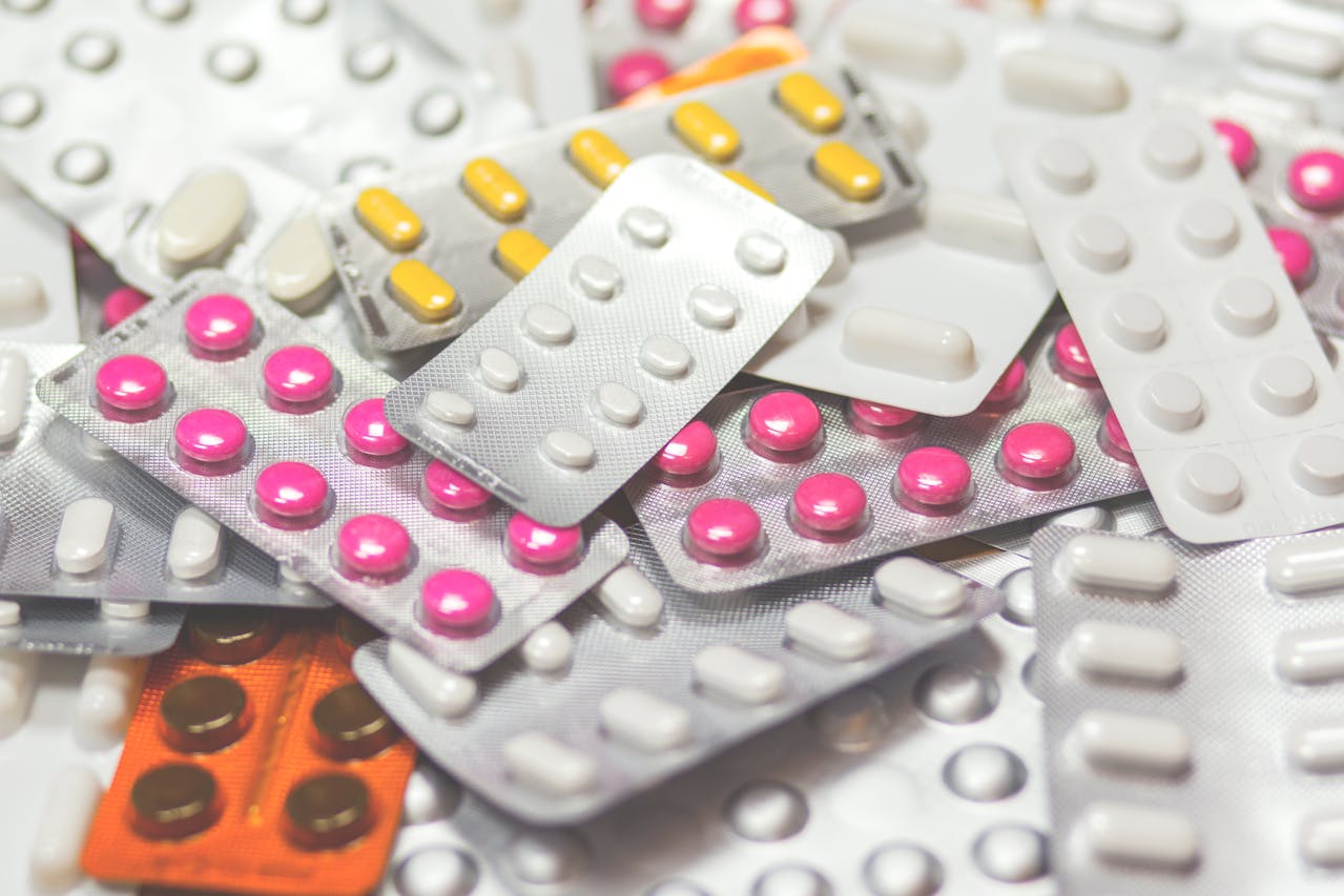 medicines medicines airplane