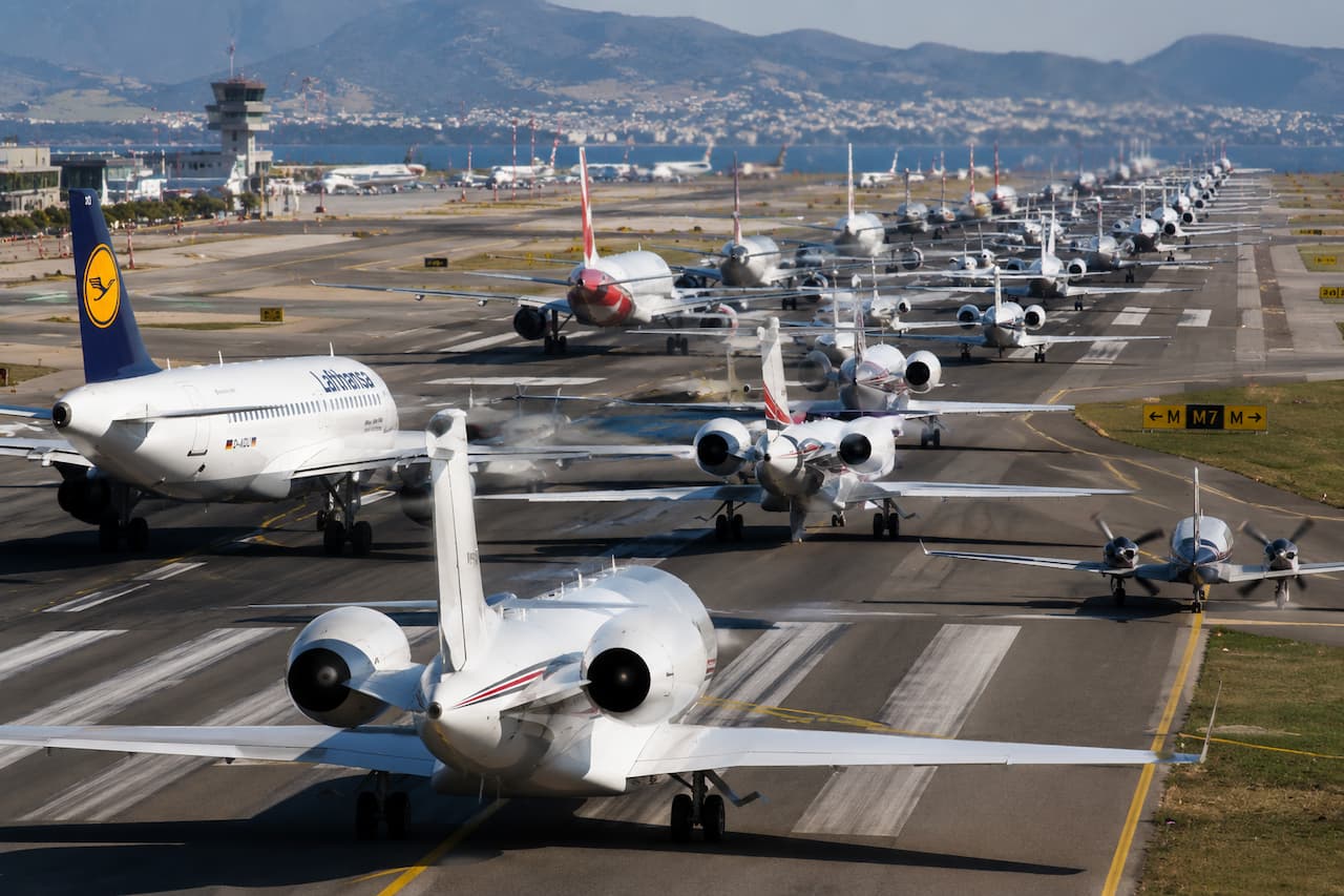 Slot private jets mykonos santorini