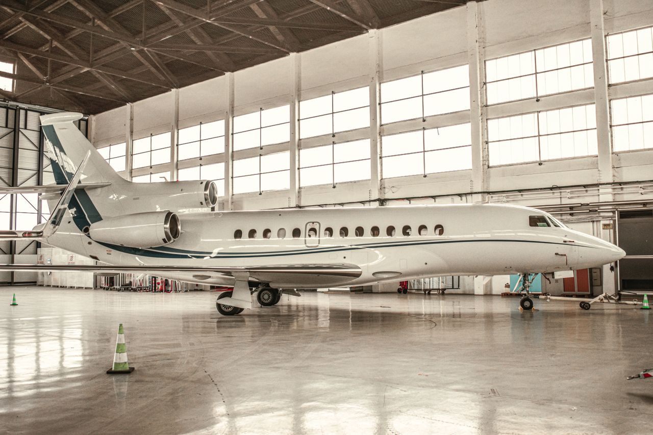 quanto costa jet privato Londra - Saint Tropez
